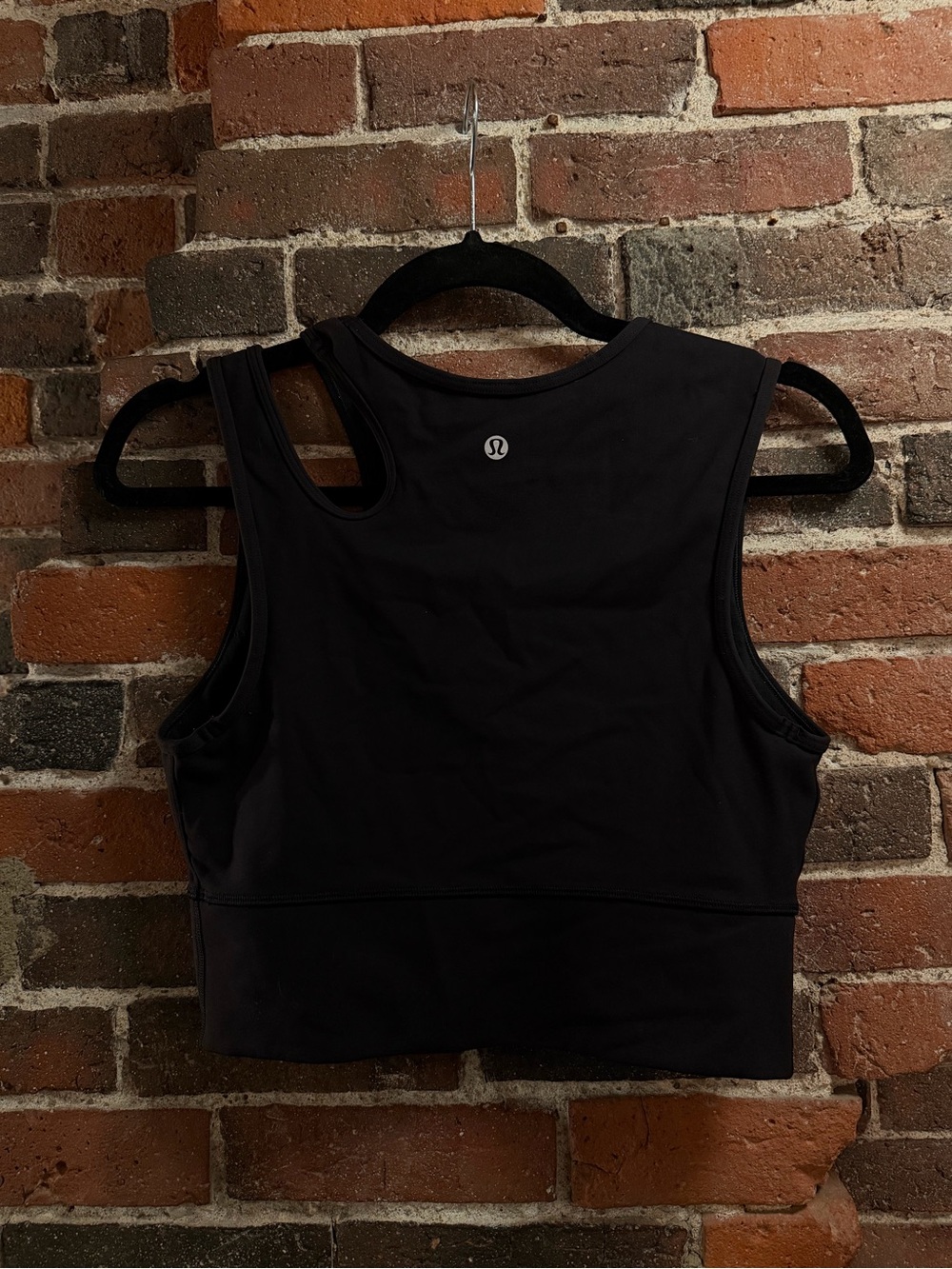 lululemon Black Cropped “Mastered Motion” Workout Tank